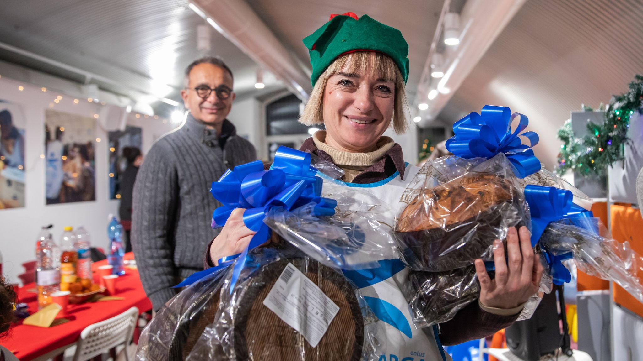 Cena di Natale con le famiglie dei Market solidali all'Hub 126 di Milano